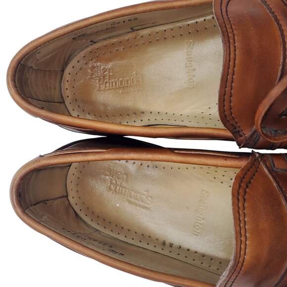 Allen Edmunds Stoughton Men\'s size 8.5E Brown Leather Kiltie Tassel Loafer shoes